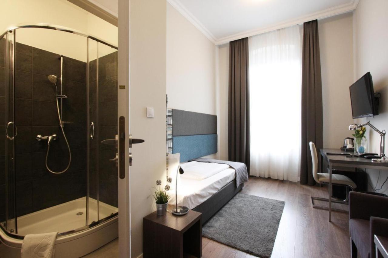 Albergo Kolodziej Siemianowice Śląskie エクステリア 写真